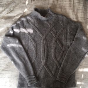 Everlane cable knit sweater